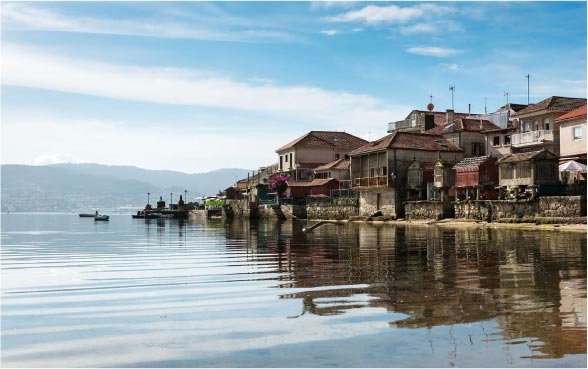 Paisaje costero de las Rías Baixas de Galicia